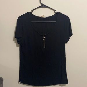 Black shirt. Size L